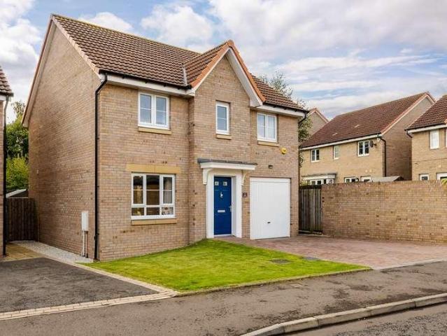 House for sale in Newcraighall Village, City of Edinburgh