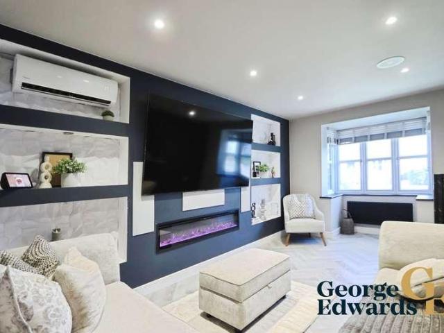House for sale in Donington Le Heath, Leicestershire