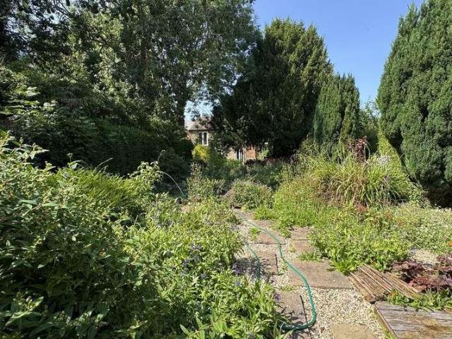 House for sale in Brentingby, Leicestershire