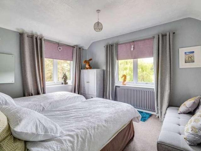House for sale in Clwyd