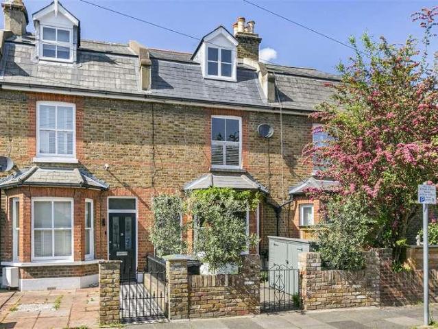 House for sale in Norbiton, Greater London