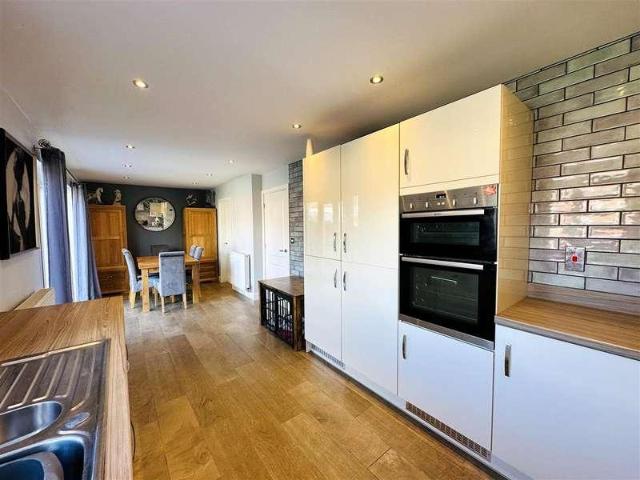 House for sale in Harworth Bircotes, Costhorpe