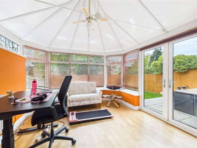 House for sale in Shinfield, Three Mile Cross