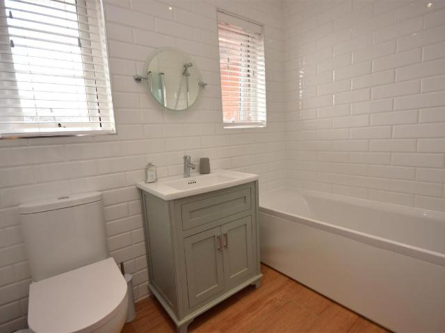 House for sale in Watergate, Devon