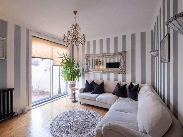 House for sale in Newtown, Stokesby