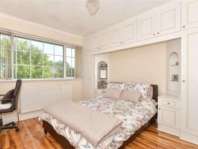 House for sale in Strood
