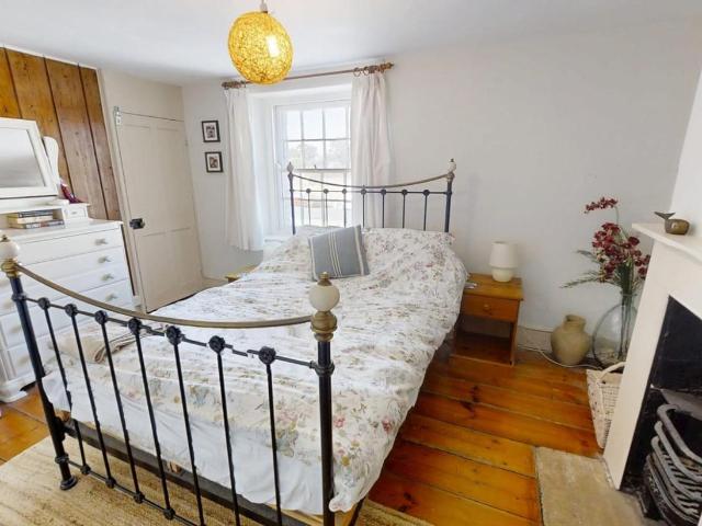 House for sale in Southwell, East Dorset