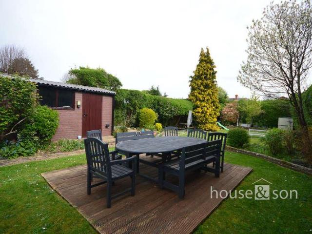 House for sale in Throop, Bournemouth