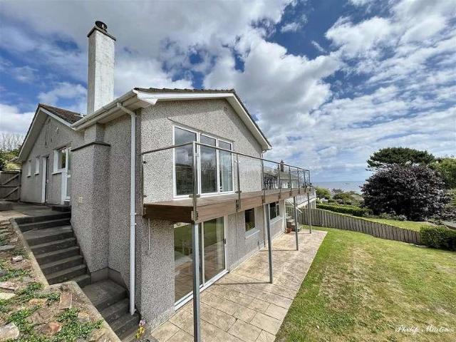 House for sale in Gorran Haven, Cornwall
