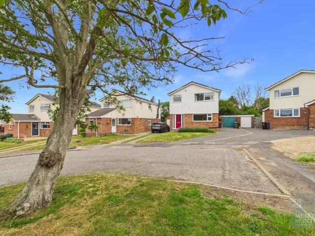 House for sale in Eastbridge, Suffolk
