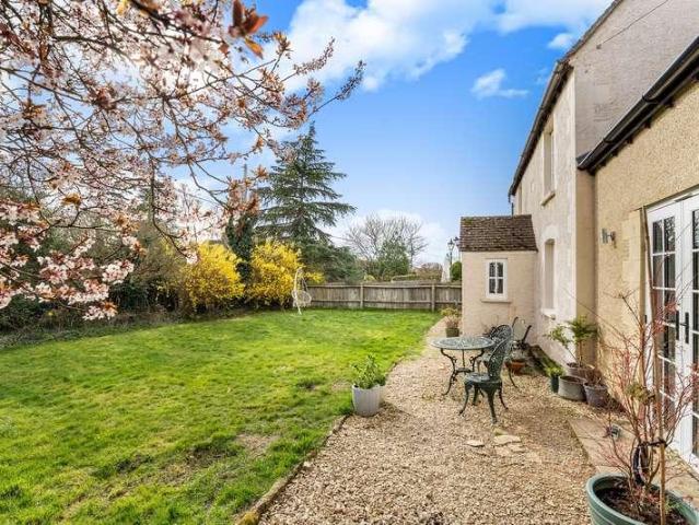 House for sale in Black Bourton, Oxfordshire