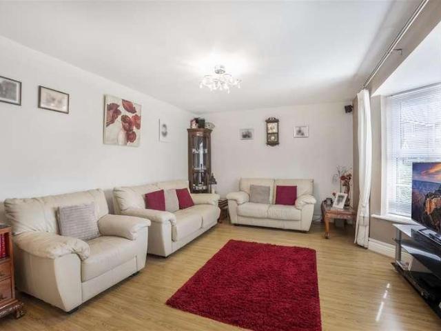 House for sale in Little Canfield, Duton Hill