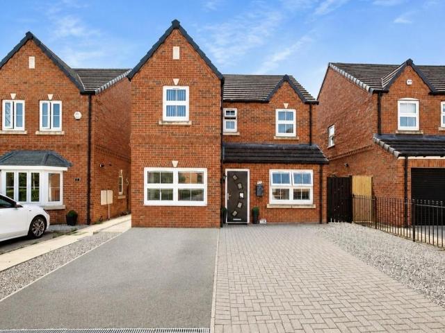 House for sale in West Melton, South Yorkshire