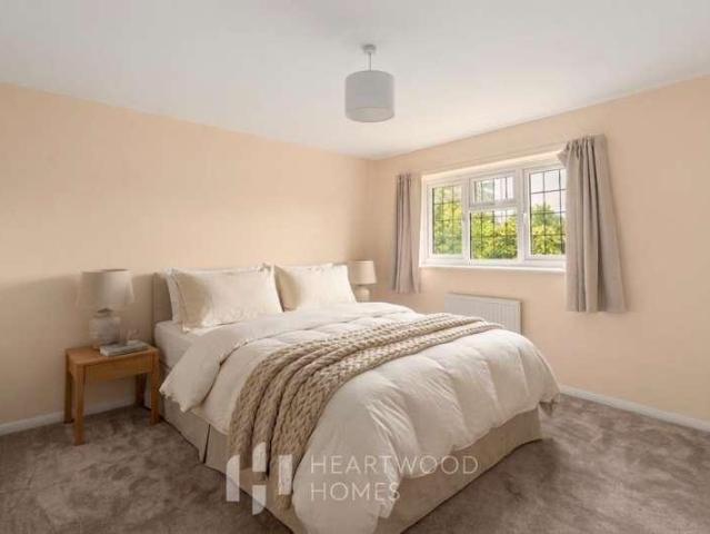 House for sale in St Albans, Five Acres