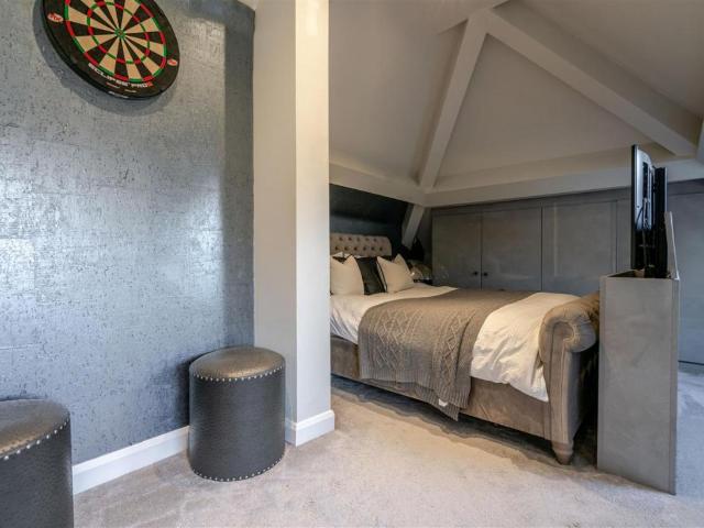 House for sale in Ellenbrook, Salford