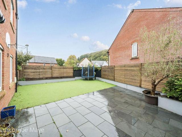 House for sale in Strode, Devon