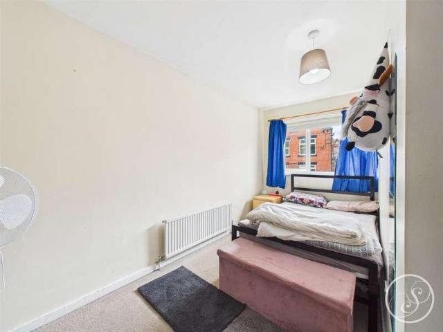House for sale in Woodhouse, West Yorkshire