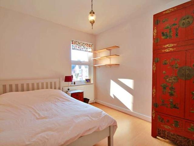 House for sale in Lane, Greater London
