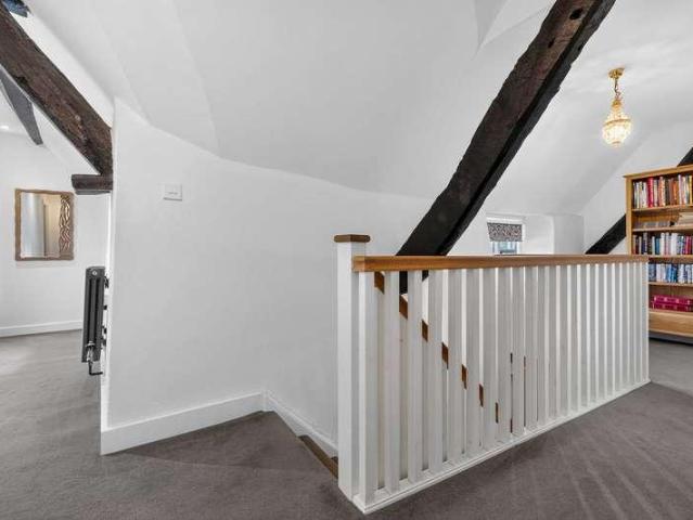 House for sale in Priors Hall Park, Weldon