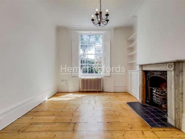 House for sale in Islington, Greater London