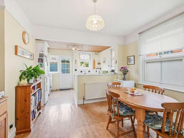 House for sale in Tolworth, Greater London