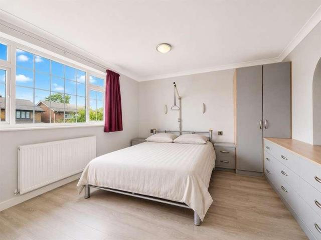 House for sale in Pouchen End, Hertfordshire