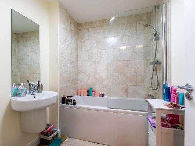 House for sale in Aurora Spring, Bristol