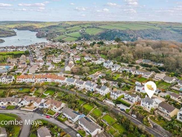 House for sale in Strode, Devon