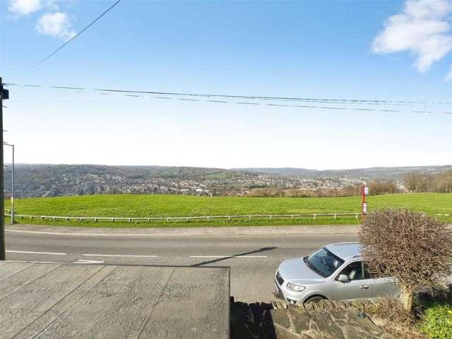 House for sale in Wrose, West Yorkshire