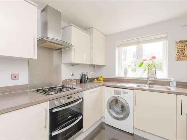 House for sale in Stone, Monks Orchard