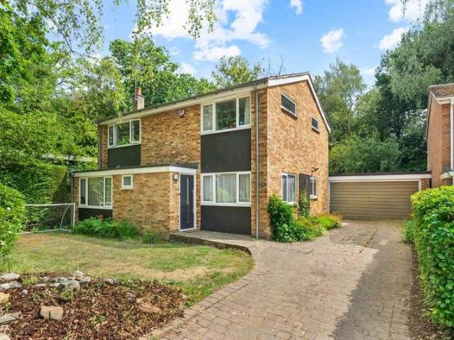 House for sale in St Albans, Five Acres