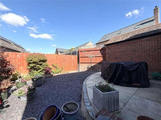 House for sale in Stratford-upon-Avon, Alderminster