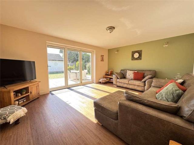 House for sale in Old Milton, Ashurst Bridge