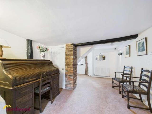 House for sale in Byfield