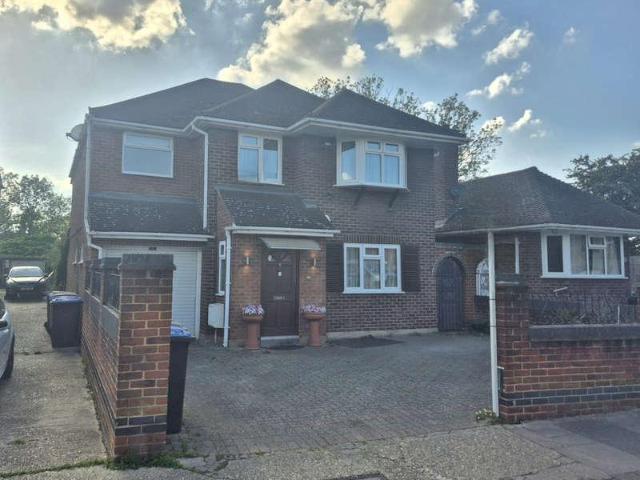 House for sale in Sudbury, Greater London