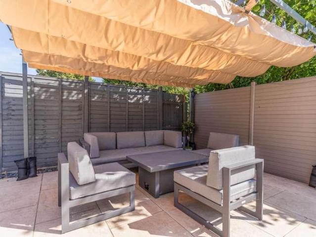 House for sale in Risca, Wales