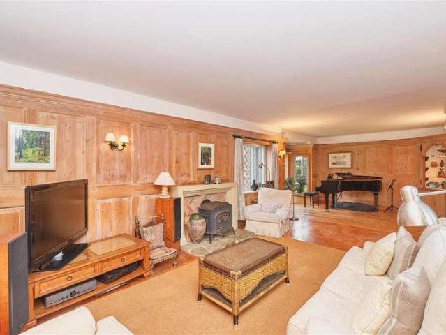 House for sale in Seaford, Iford