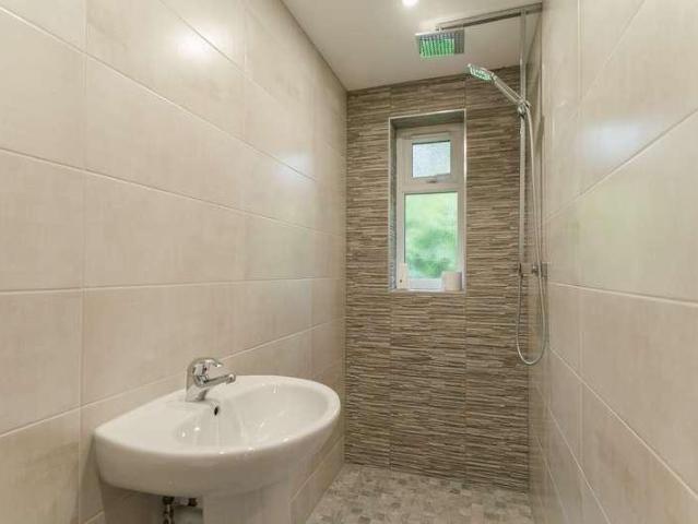 House for sale in Allt-yr-yn, Wales