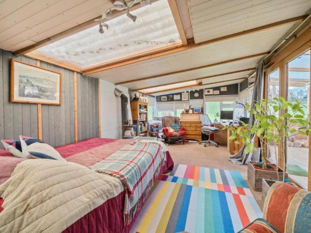 House for sale in Halmore, School House