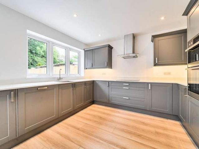House for sale in Petts Wood, Greater London