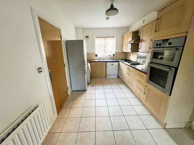 House for sale in Heaton, Lee Bank