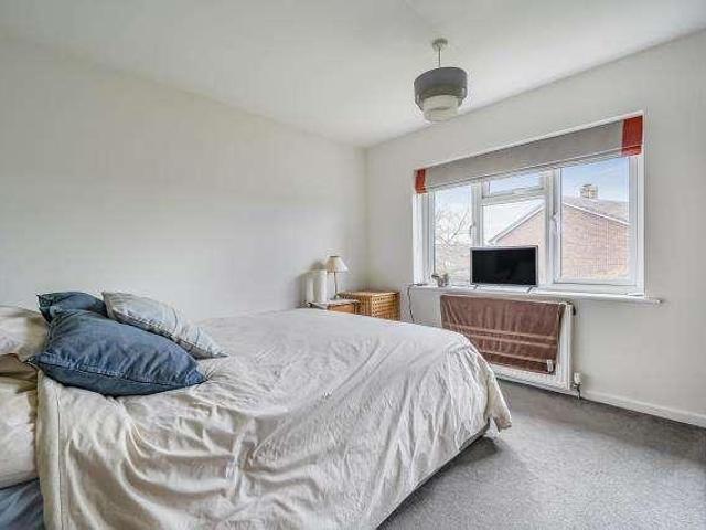 House for sale in Swallowfield