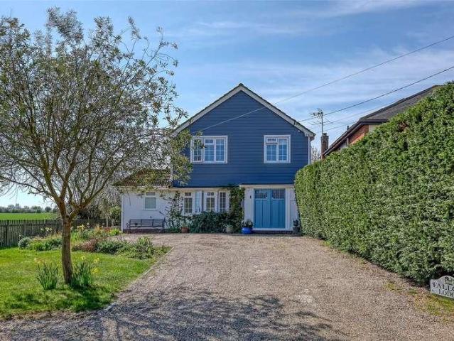 House for sale in Southend-on-sea, Great Wakering