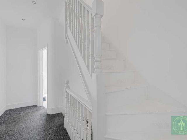 House for sale in Edmonton, Greater London