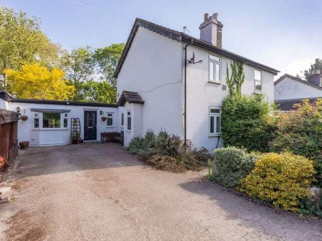 House for sale in Slough, Poyle