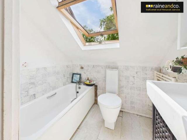 House for sale in Potters Bar, Hertfordshire