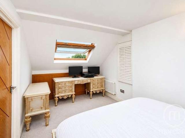 House for sale in London Borough of Barnet, Greater London