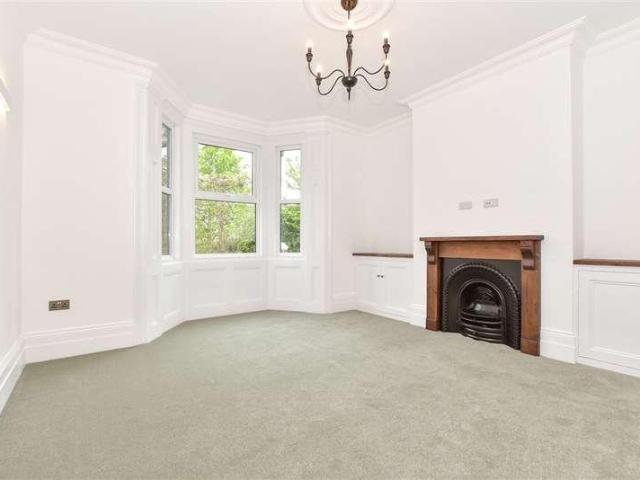 House for sale in Frindsbury