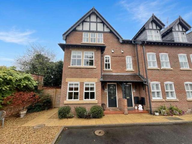 House for sale in Fulshaw Park, Wilmslow