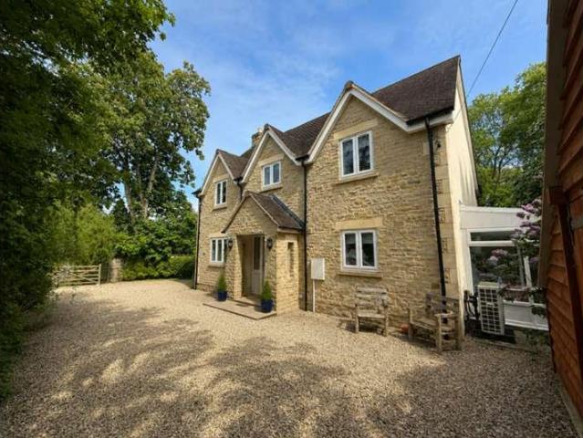 House for sale in Upper Minety, Wiltshire